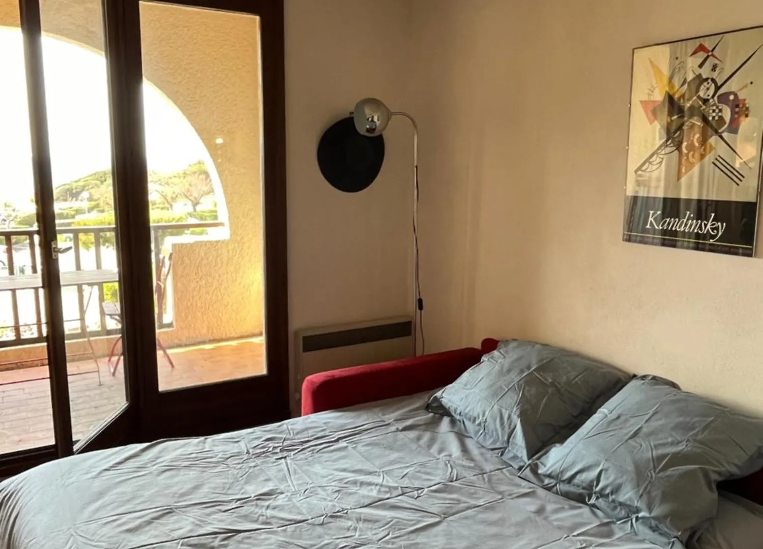 Appartement Studio Lumineux, Avec Vue Mer - Conciergerie Regnier - à Sausset-les-Pins